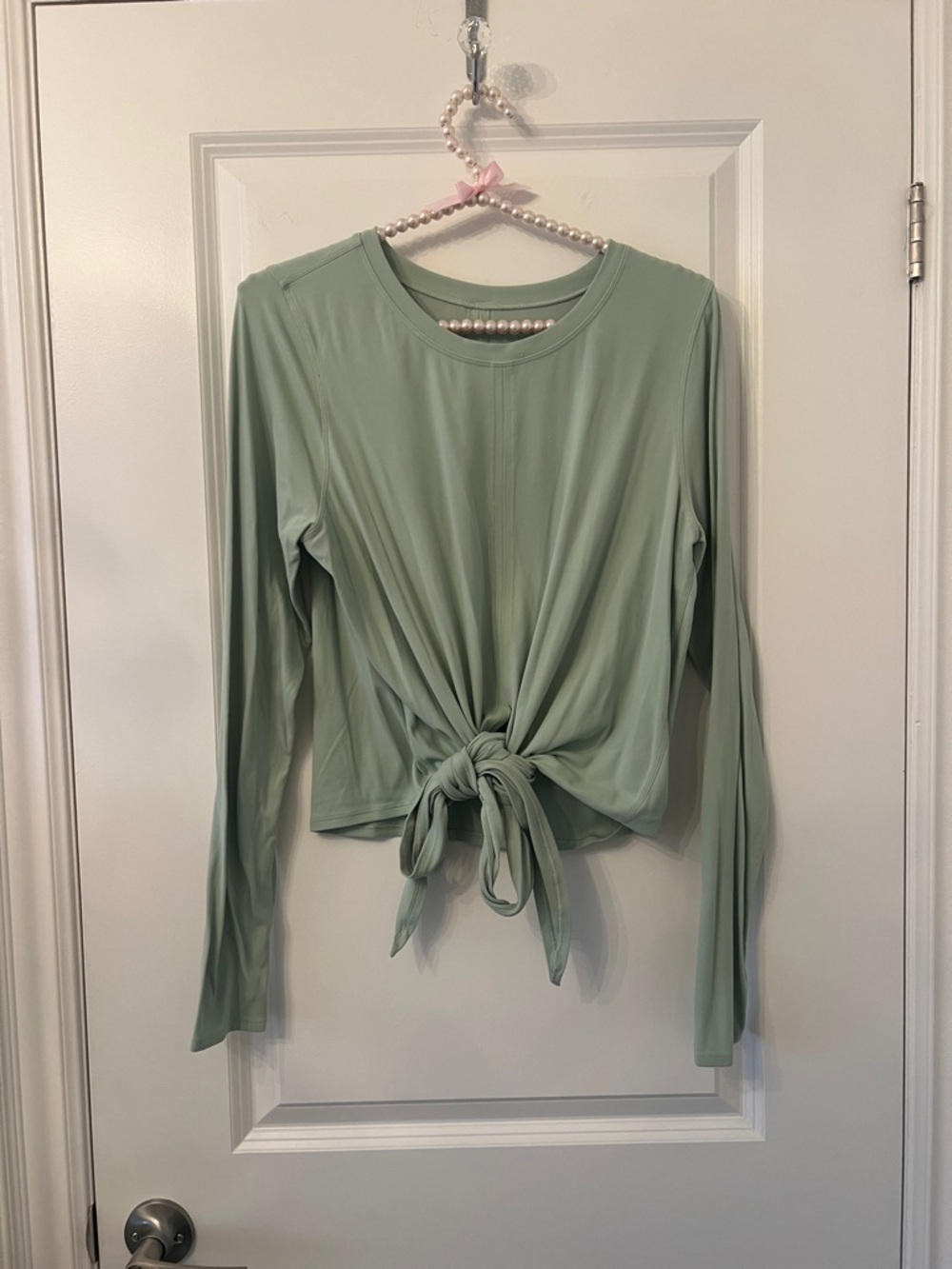 lululemon athletica Sage Green Long Sleeve Tie-Front Top Size 8